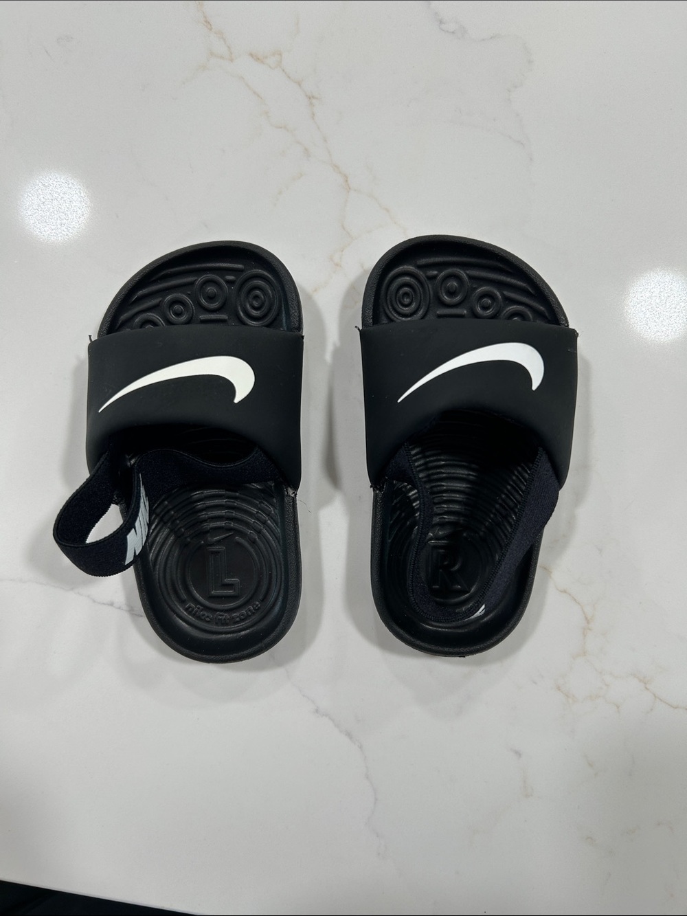 NWOT Nike Kids Black Slides with White Swoosh and Heel Strap